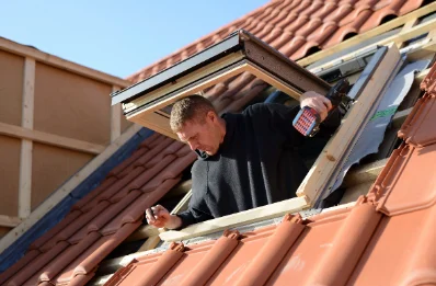 Pose de fenêtres de toit Velux à Bellemagny
